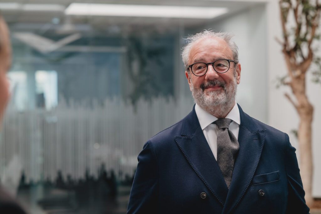 Protetto: iMage S — Photo Interview and Industrial Portraits